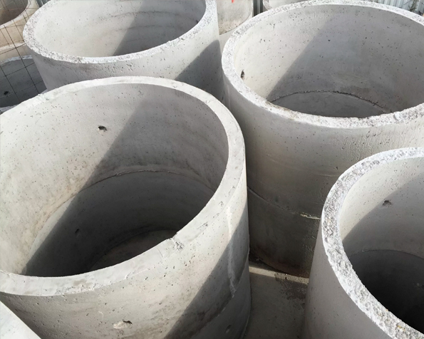 Технология копки колодца из бетонных колец вручную - почему лучше бурить